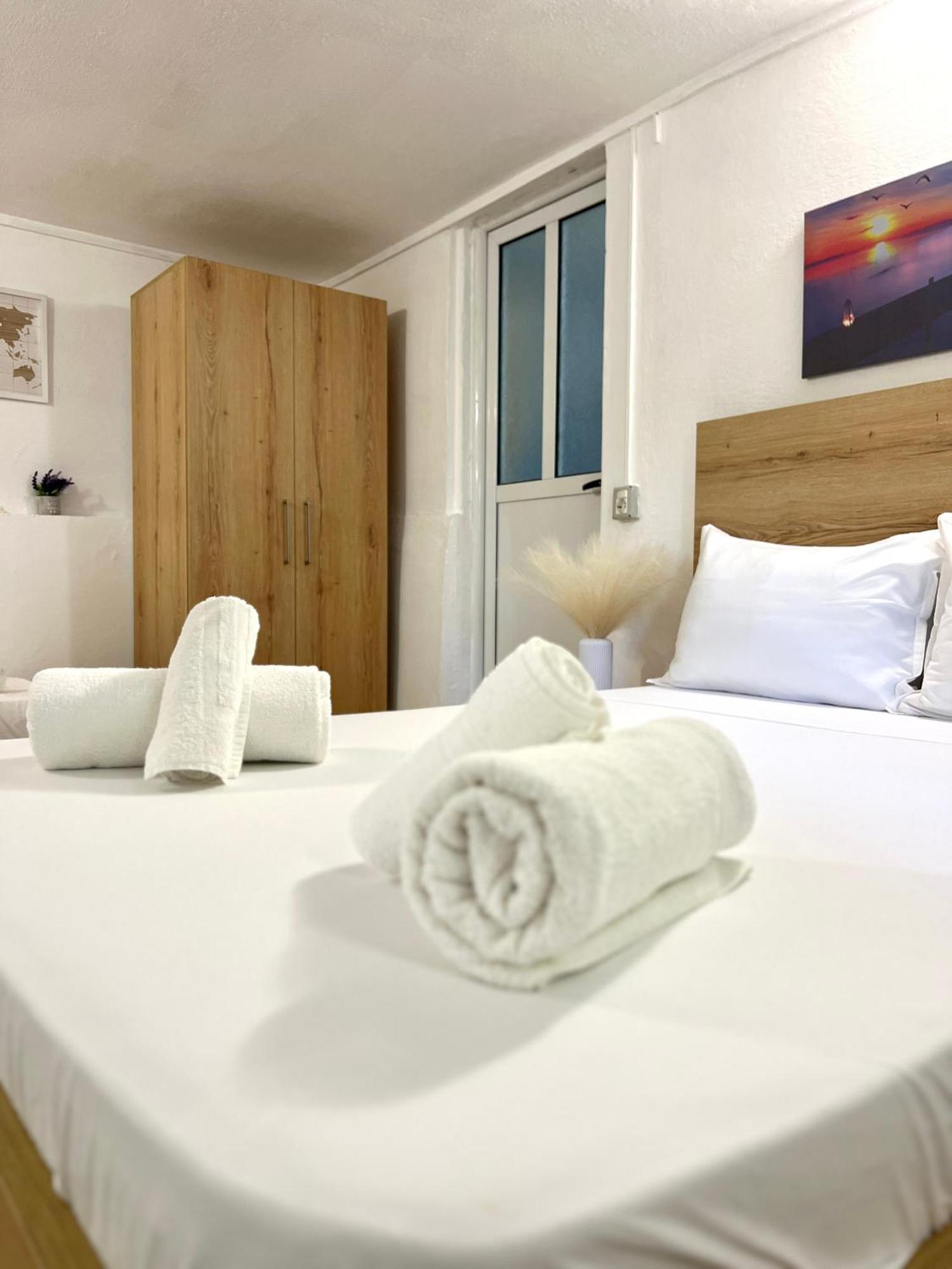 Petra Oliva Apartment Dhermi Exterior photo